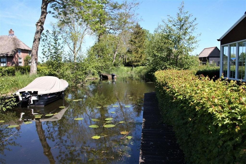 Resort Venetie Chalet Nr.42 Giethoorn Exterior photo